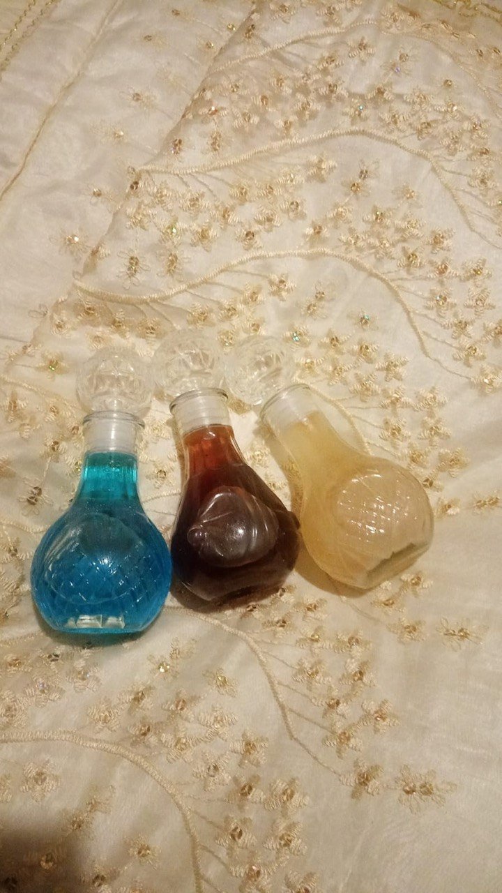 Za'farān and Amber